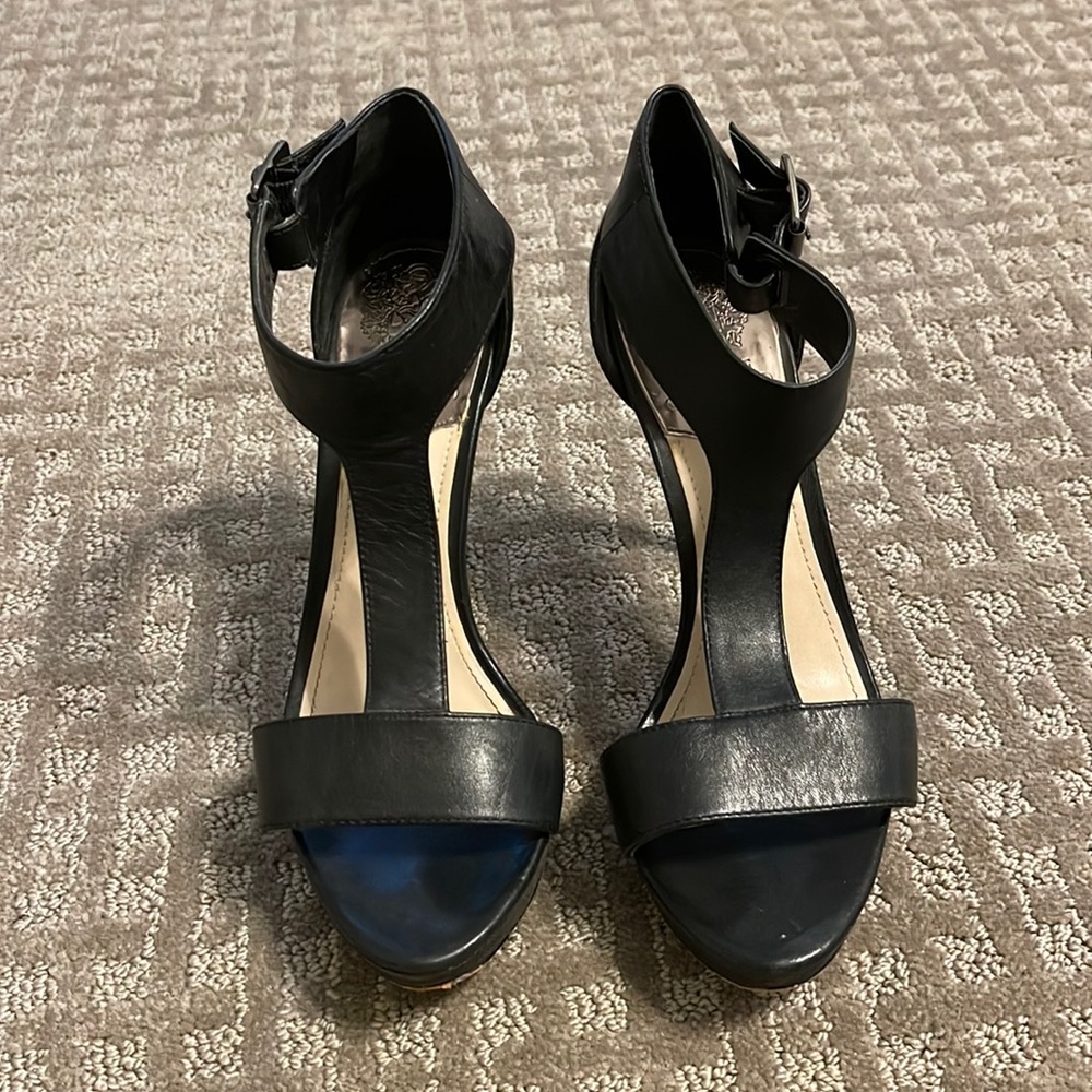 Vince Camuto black leather heels size 6
